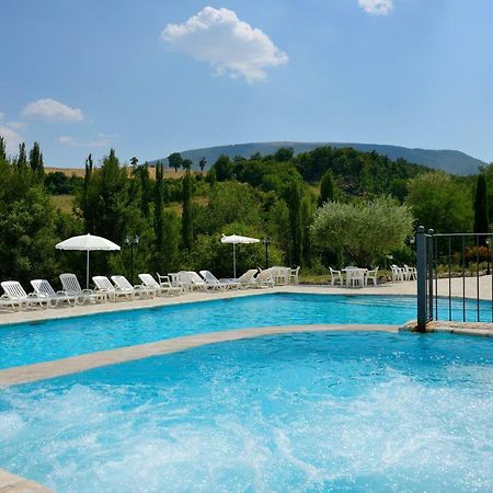 Villa Agriturismo Le Querce Di Assisi Exterior foto